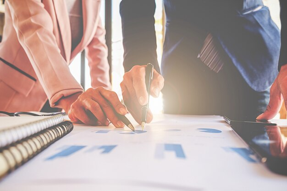 The Benefits of Financial Analytics for Manufacturing Companies